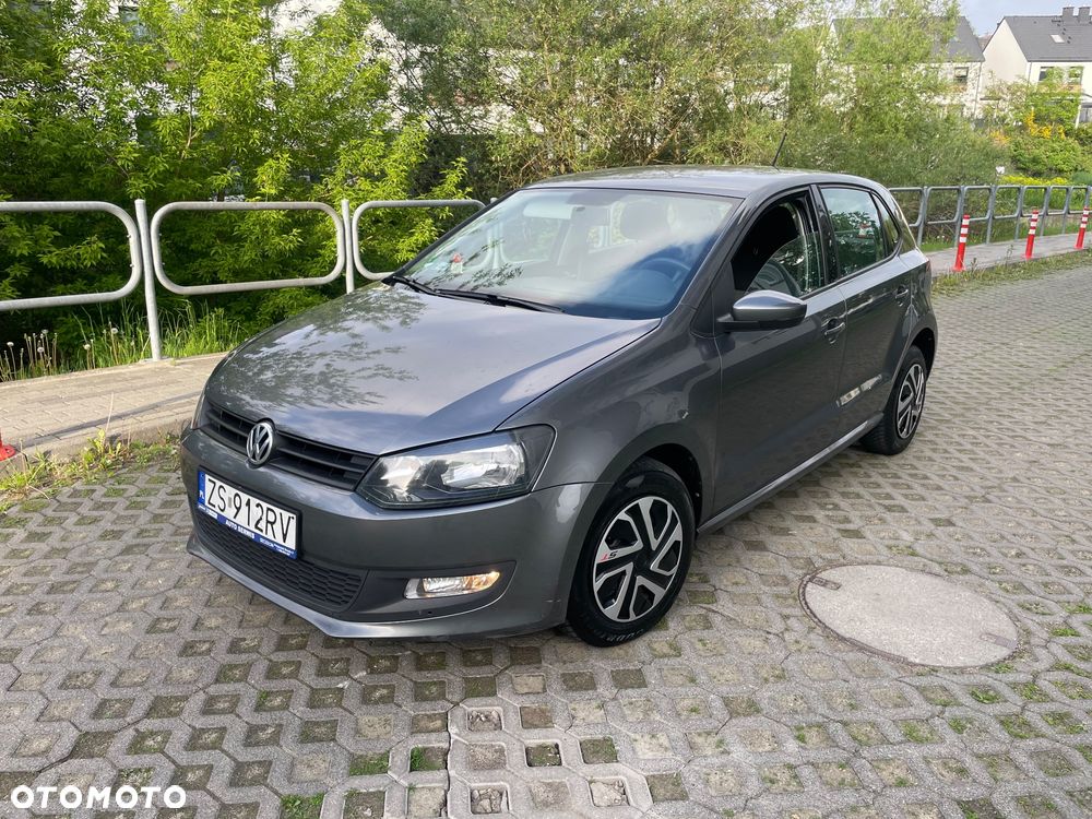 Volkswagen Polo - 1