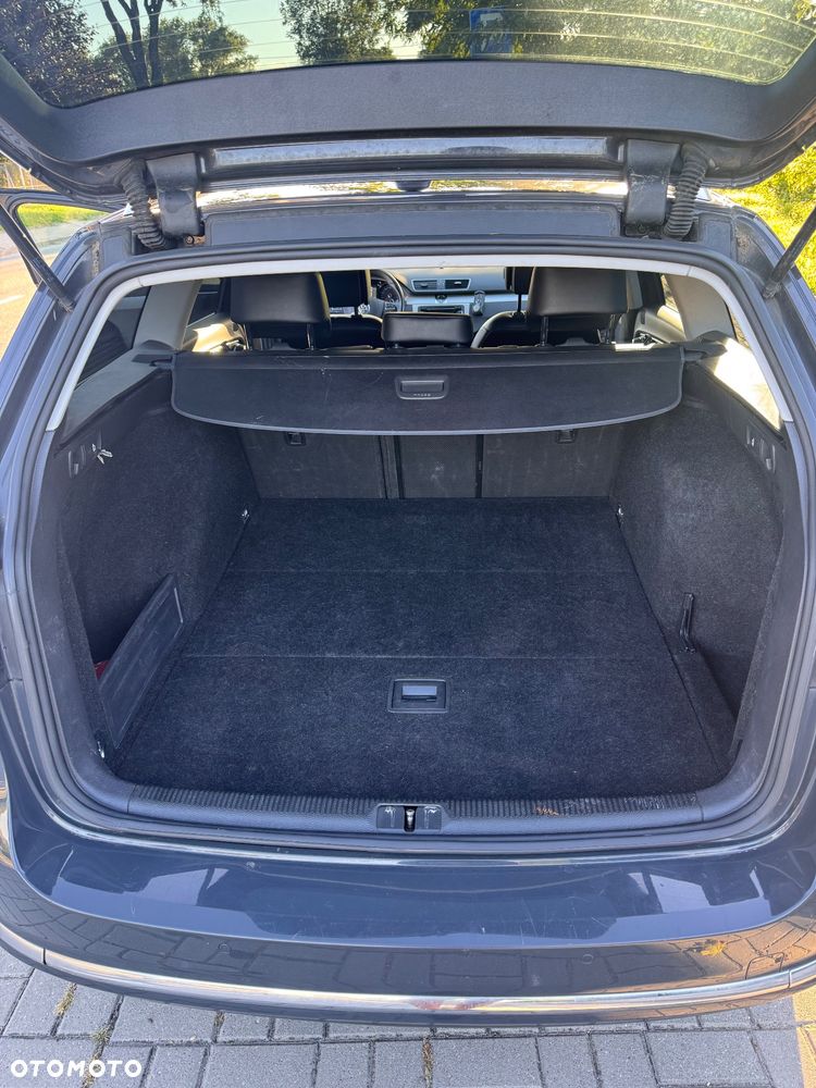 Volkswagen Passat 2.0 TDI Highline DSG - 10
