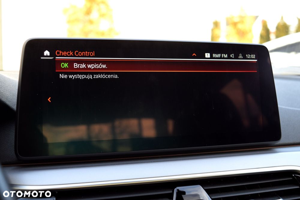 BMW Seria 5 530i xDrive M Sport Edition - 27