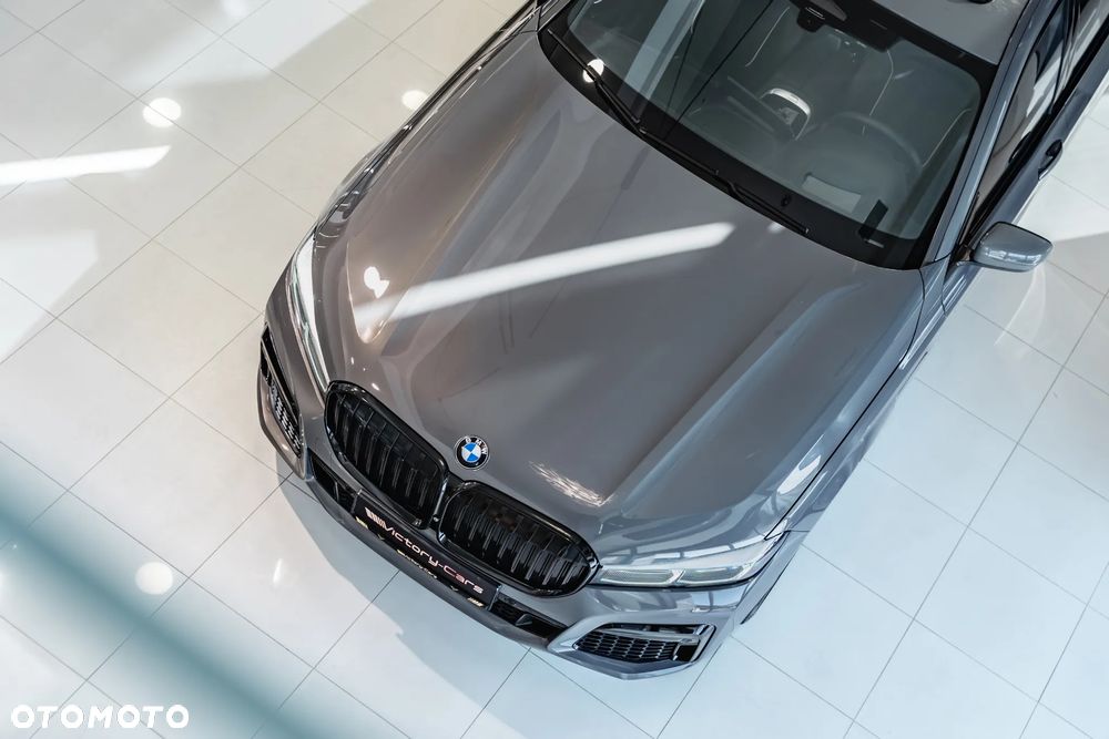 BMW Seria 7 745Le xDrive - 18