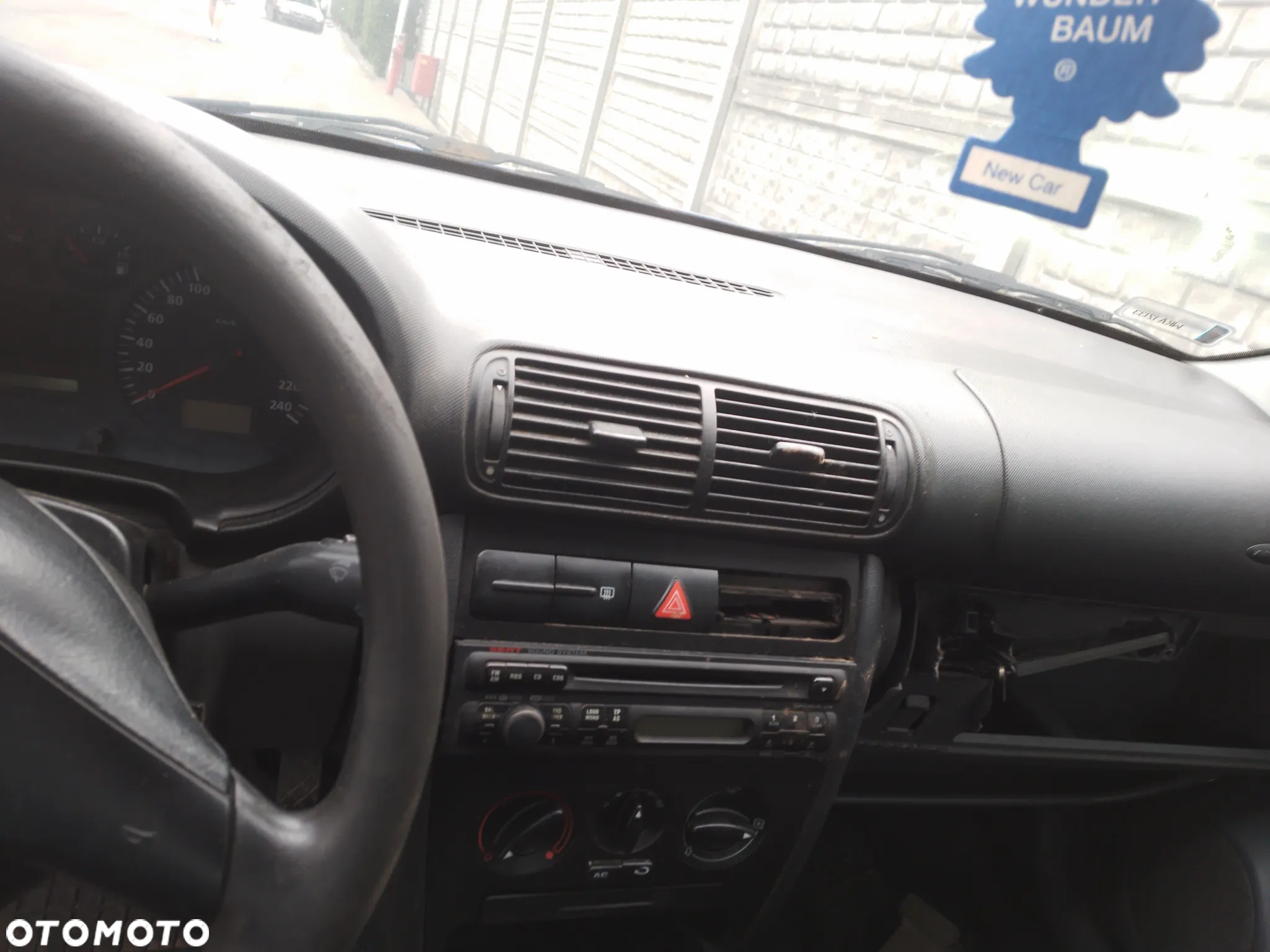 SEAT LEON 98-06 1.9 TDI AHF  - ZDERZAK TYŁ L55N - 24