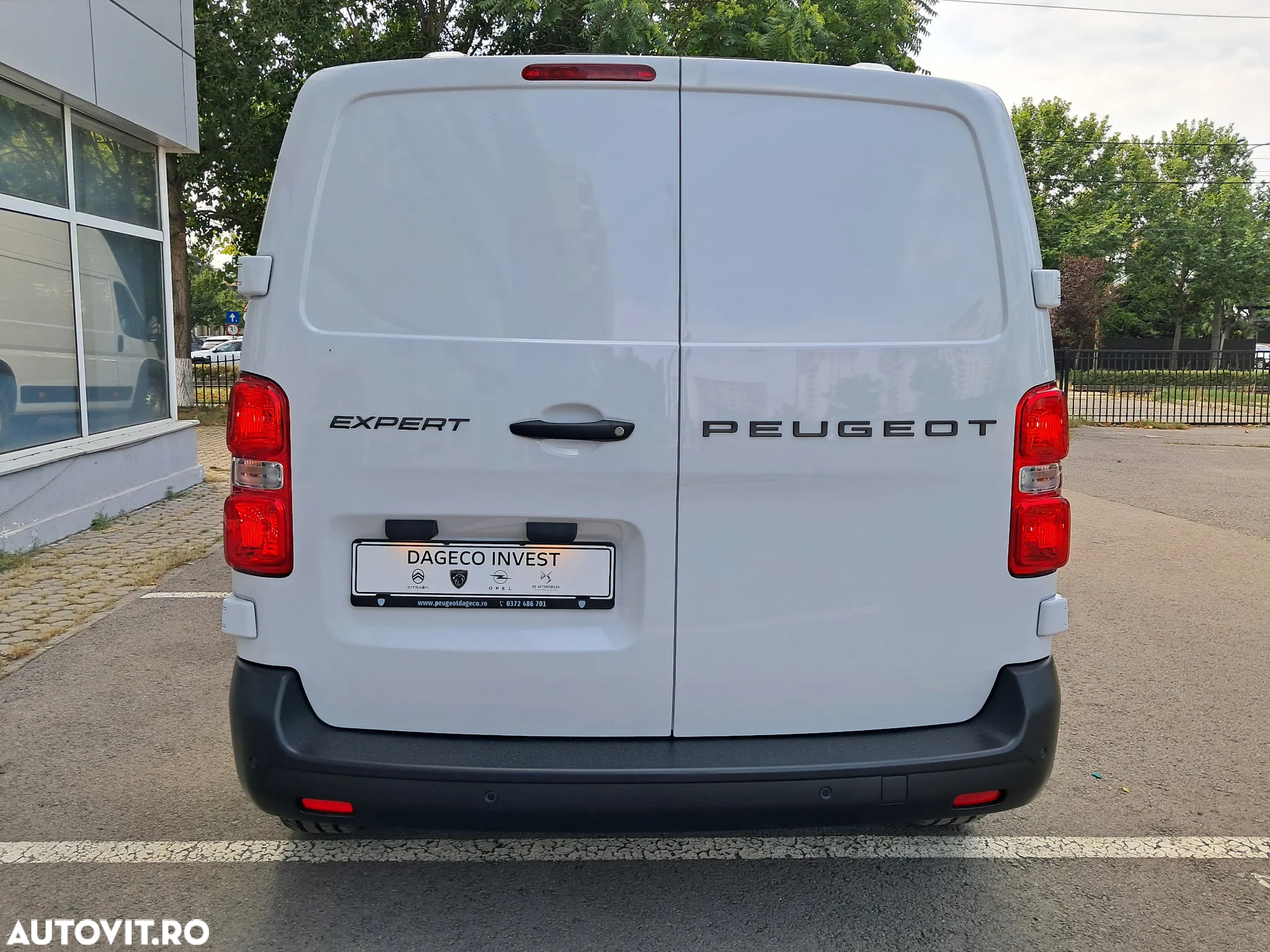 Peugeot EXPERT FURGON L2 1.5 diesel 120 CP - 9
