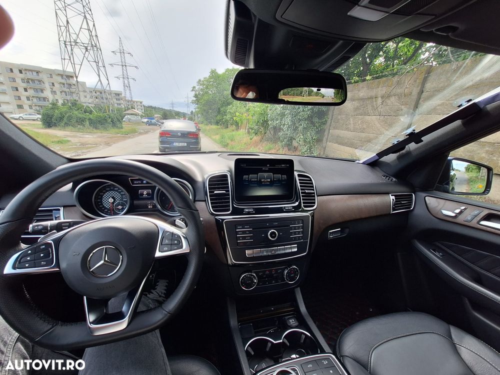 Mercedes-Benz GLE 350 d 4MATIC - 3