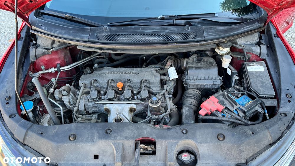 Honda Civic 1.8 i-VTEC Sport - 35