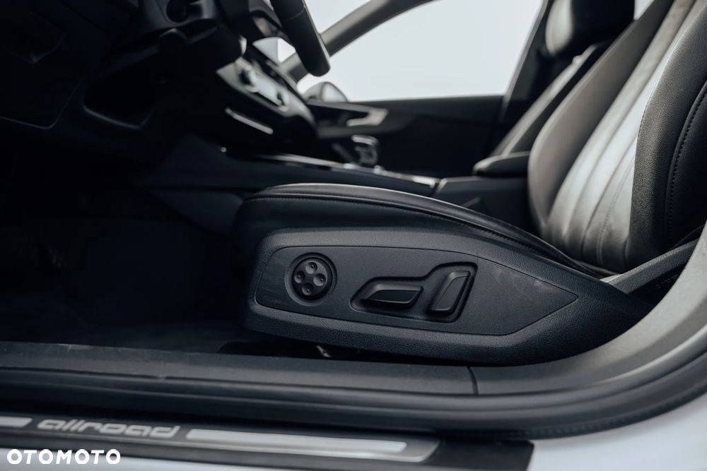 Audi A4 Allroad quattro 45 TFSI S tronic - 30