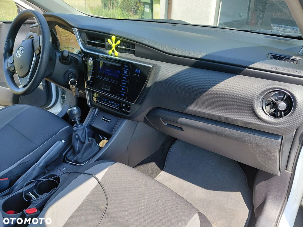 Toyota Auris 1.33 VVT-i Active - 1