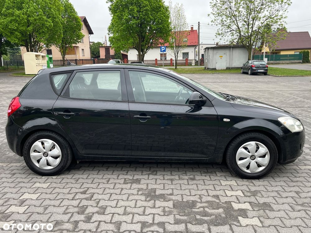 Kia Ceed 1.4 Optimum - 17