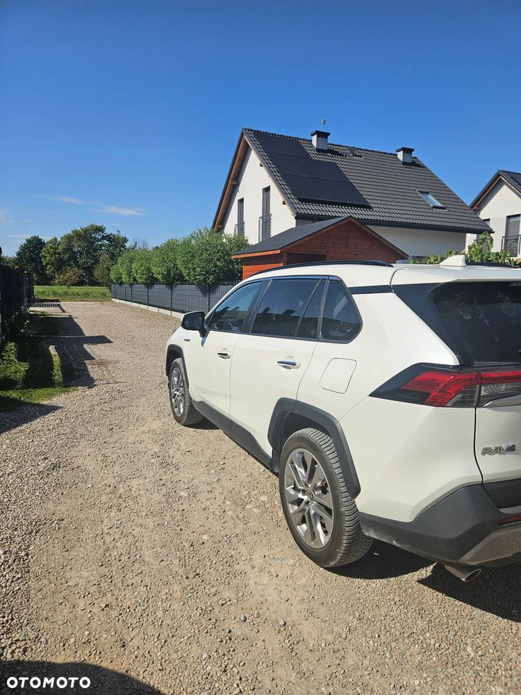 Toyota RAV4 - 5