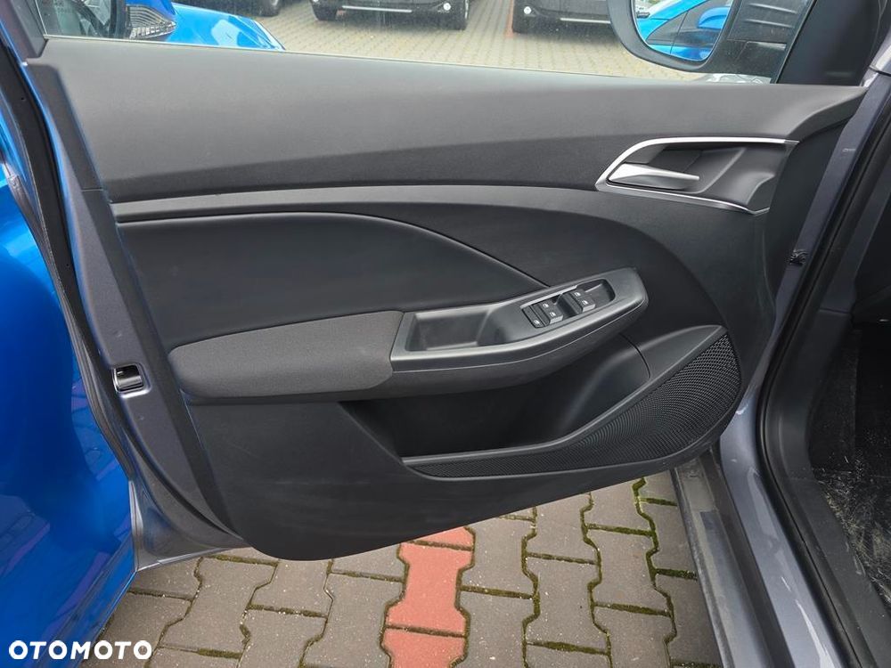 MG MG3 1.5 Excite - 9