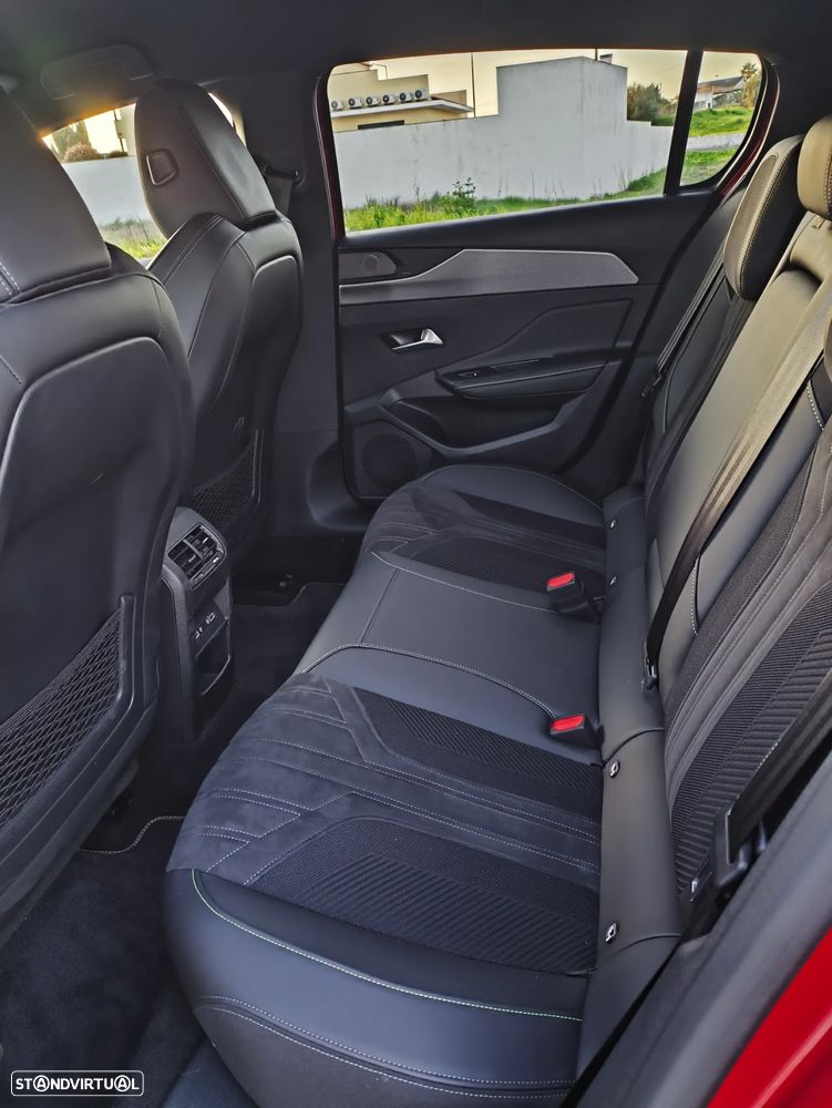 Peugeot 308 PureTech 130 EAT8 GT - 8