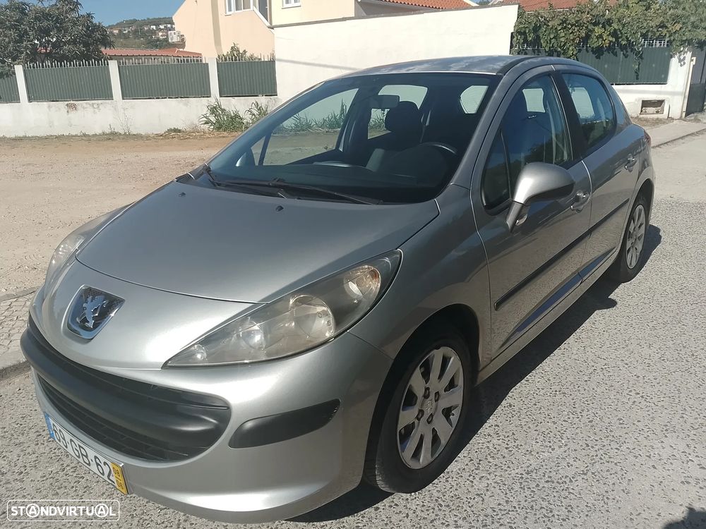 Peugeot 207 1.4 HDi Trendy - 2