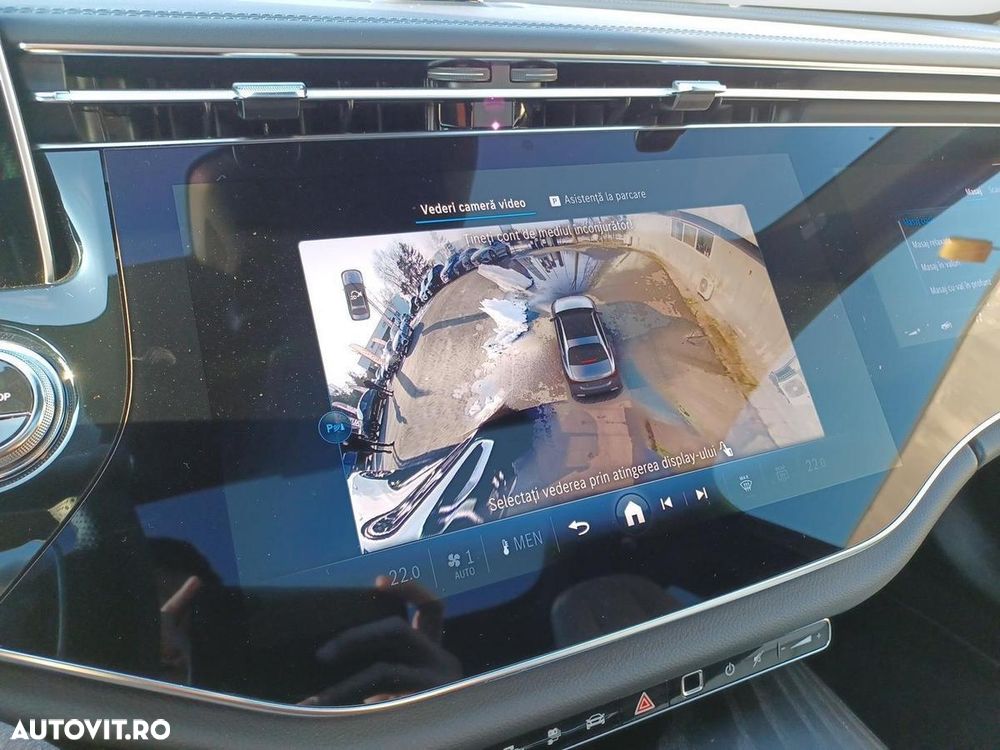 Mercedes-Benz E 400e 4Matic 9G-TRONIC - 20