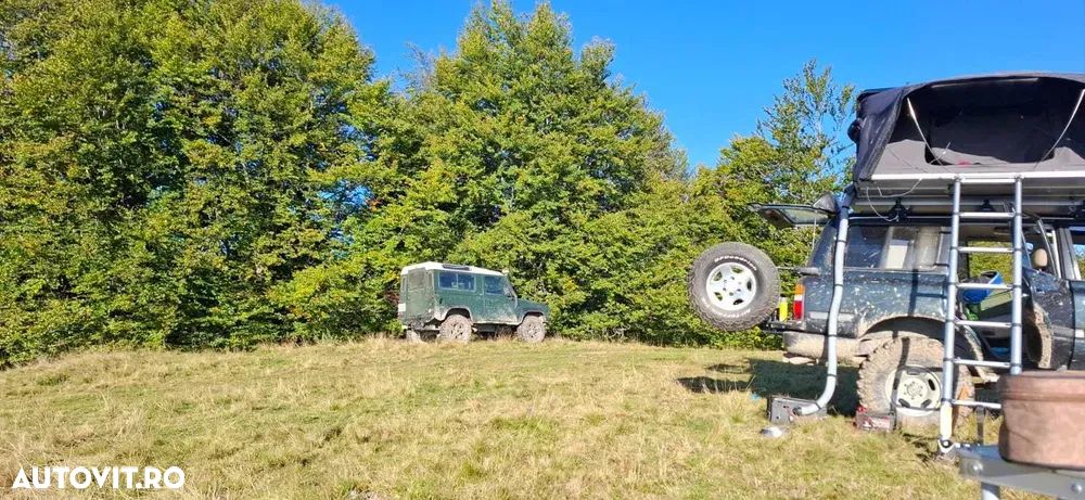 Land Rover Defender 90 Hard Top - 3