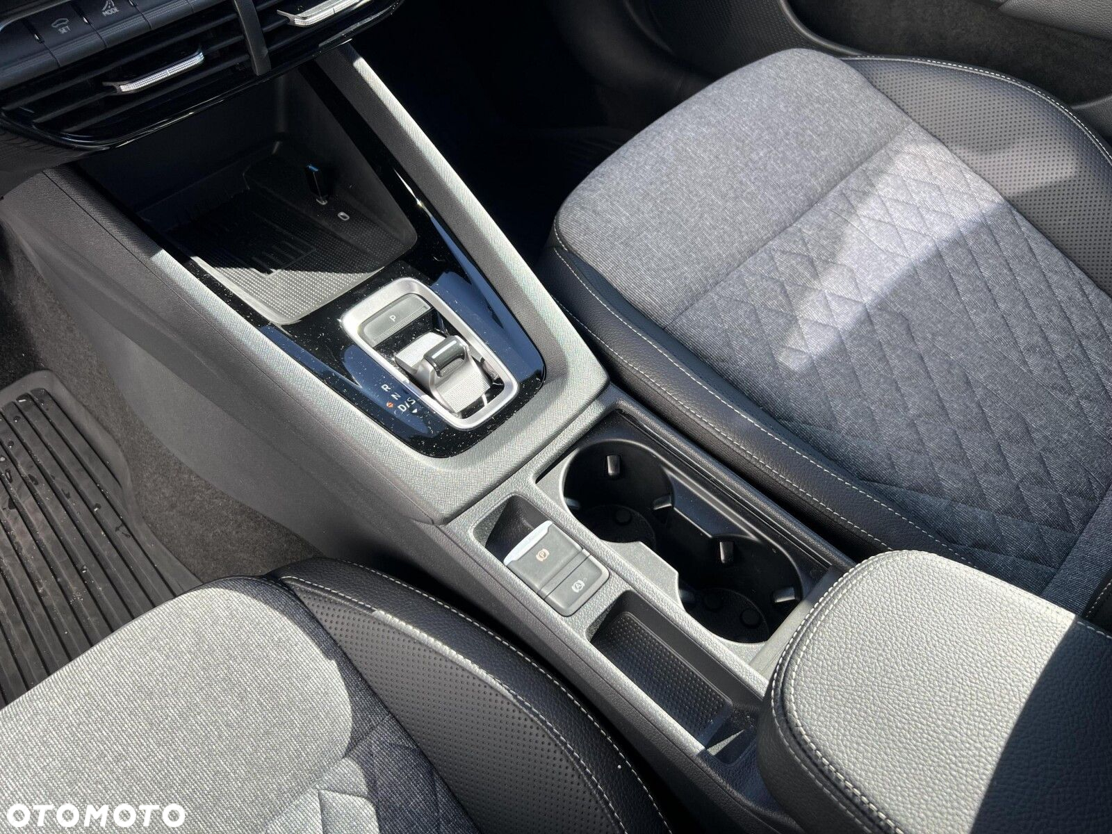 Skoda Octavia 2.0 TSI Sportline 4x4 DSG - 25