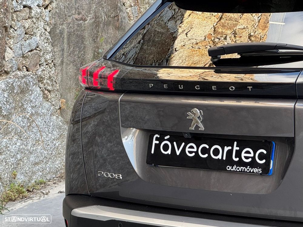Peugeot 2008 1.2 PureTech GT Line - 25