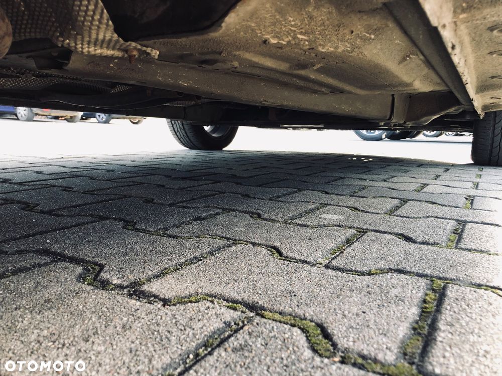 Ford Fiesta 1.4 Ghia - 16