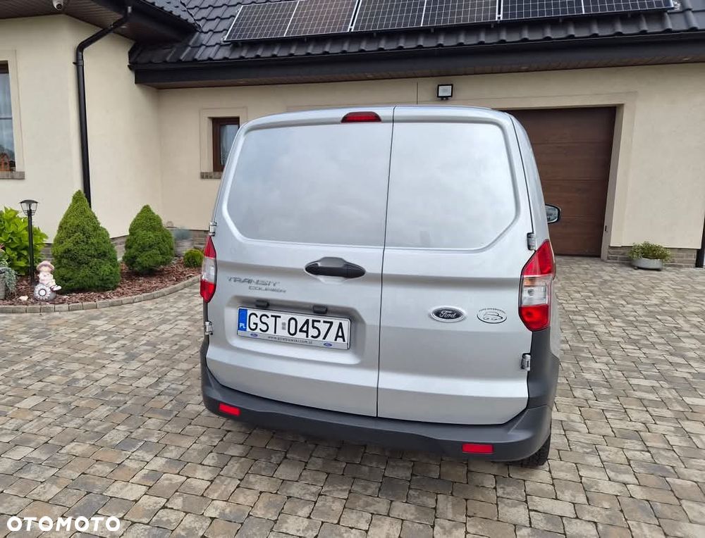 Ford Transit Courier - 6