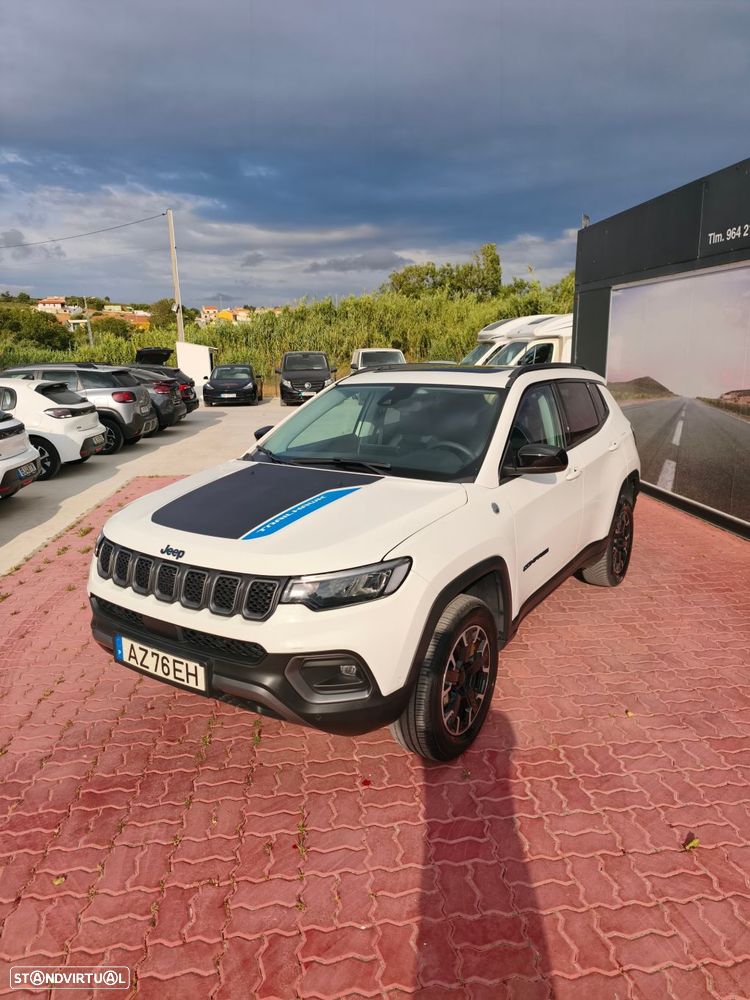 Jeep Compass - 4