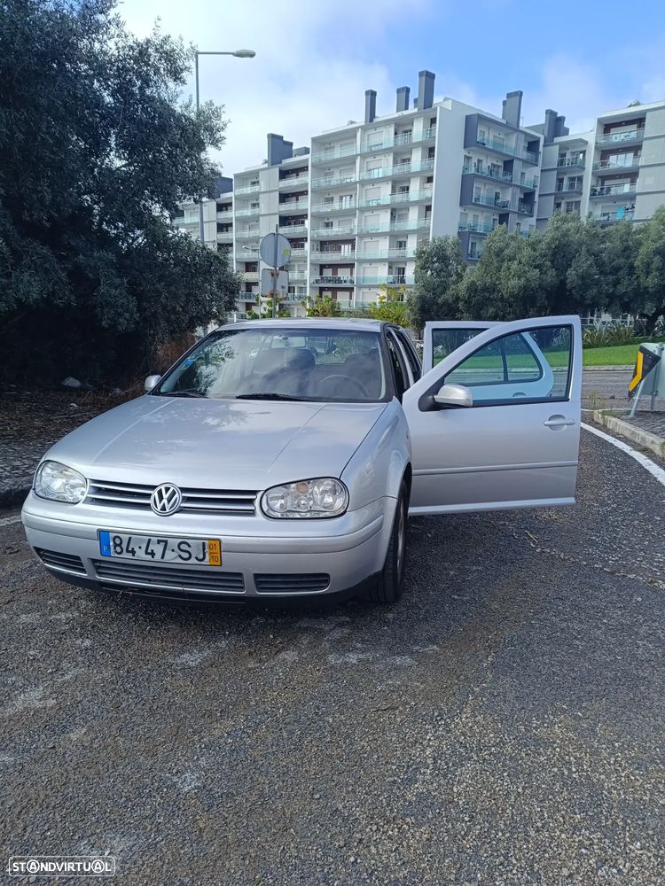 VW Golf 1.4i Confortline - 2