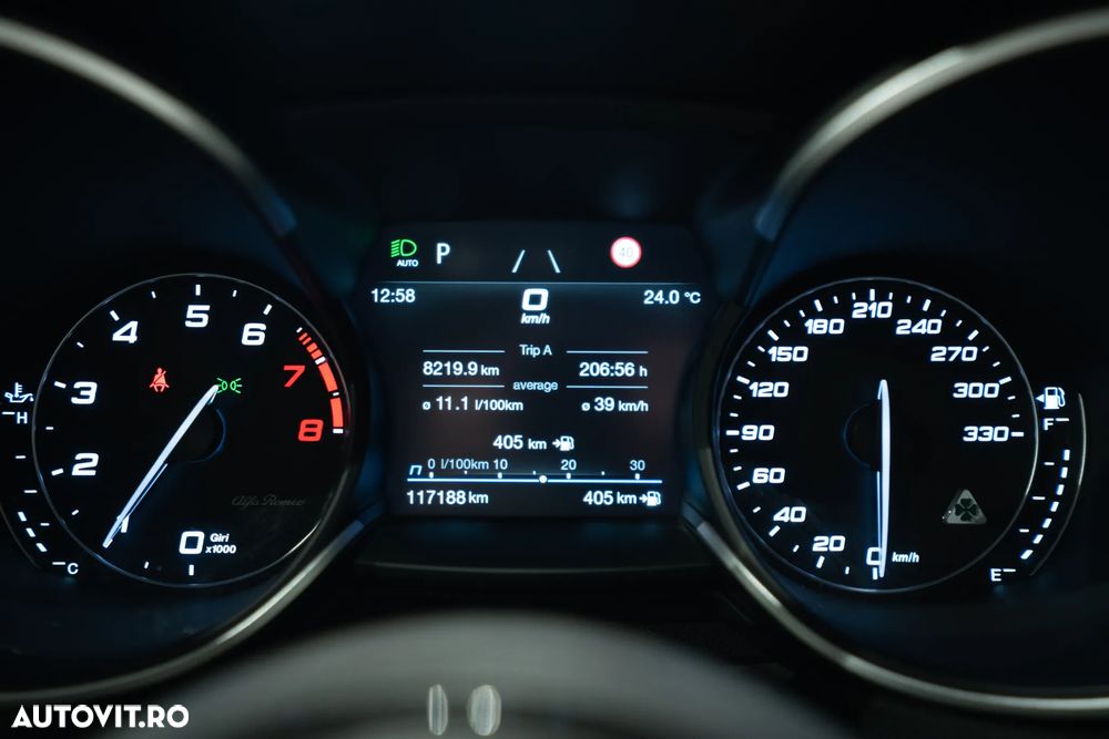 Alfa Romeo Stelvio 2.9 V6 Turbo AWD AT8 Quadrifoglio - 24
