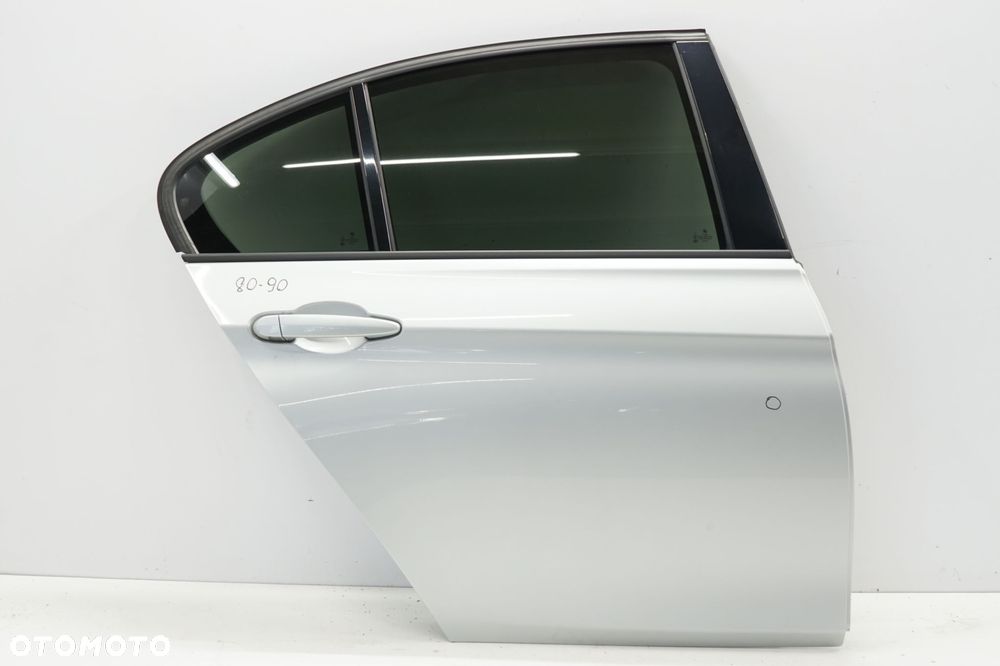 BMW 3 F30 12R DRZWI PRAWE PRAWY TYLNE TYŁ A83