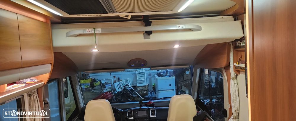 Hymer Nova - 30