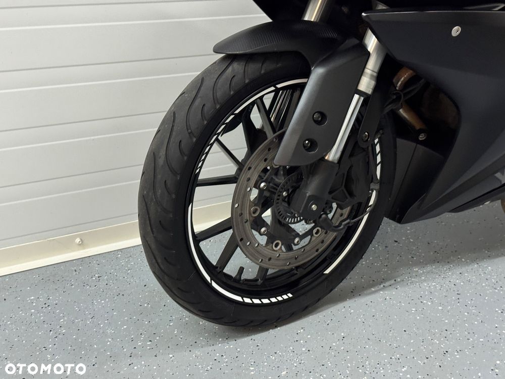 Yamaha R125 - 19