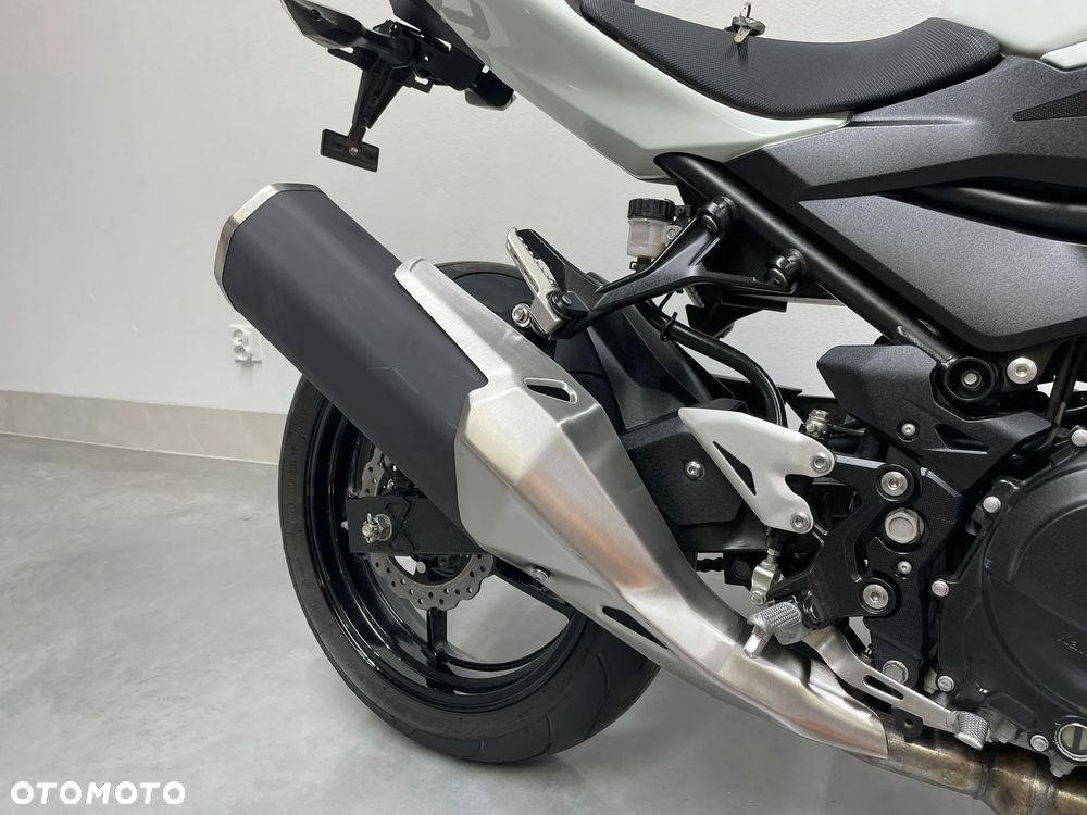 Kawasaki Z - 18