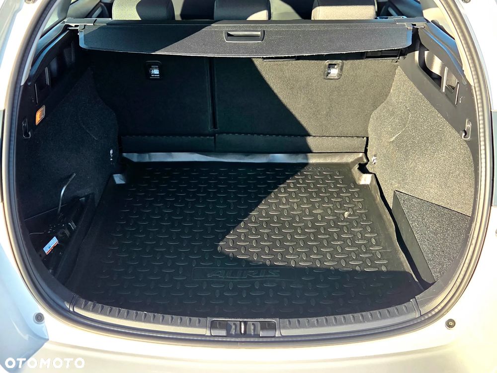 Toyota Auris - 39