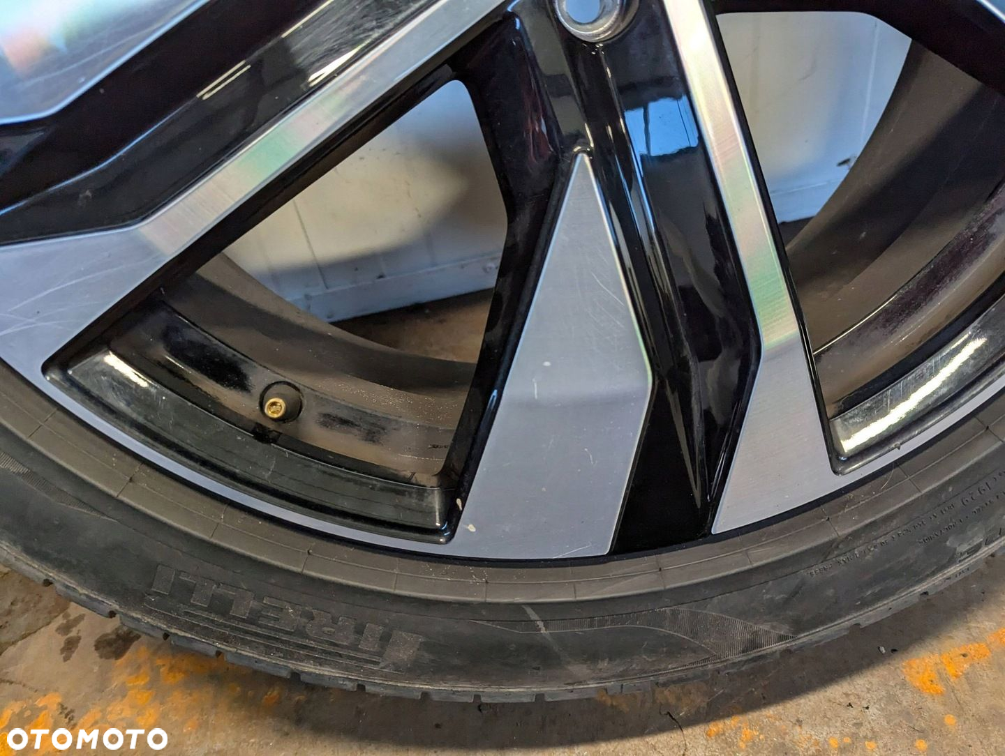 Volvo XC40 2017-2025 Koła felgi aluminiowe 20 cali 245/45/20 5x108 - 10