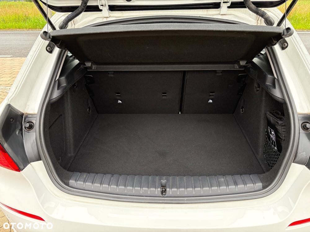 BMW Seria 1 116i Advantage - 19