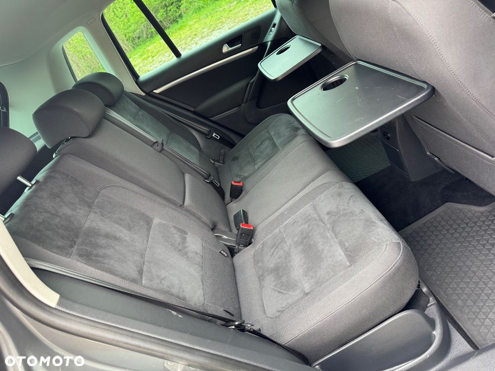 Volkswagen Tiguan 2.0 TDI Perfectline - 24