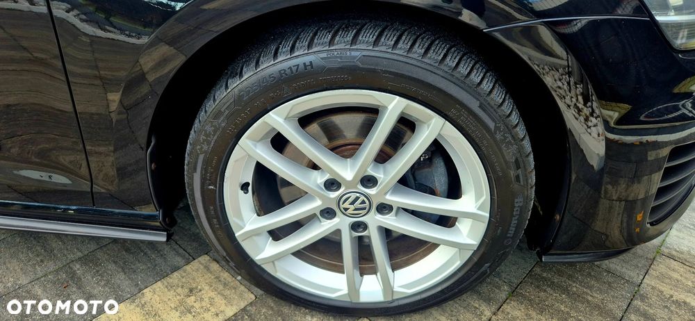 Volkswagen Golf - 21