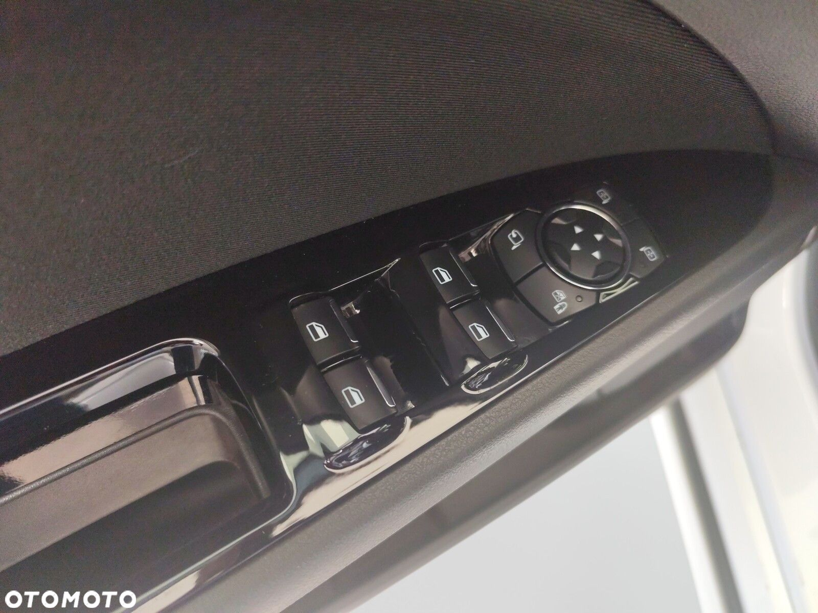 Ford Mondeo - 13