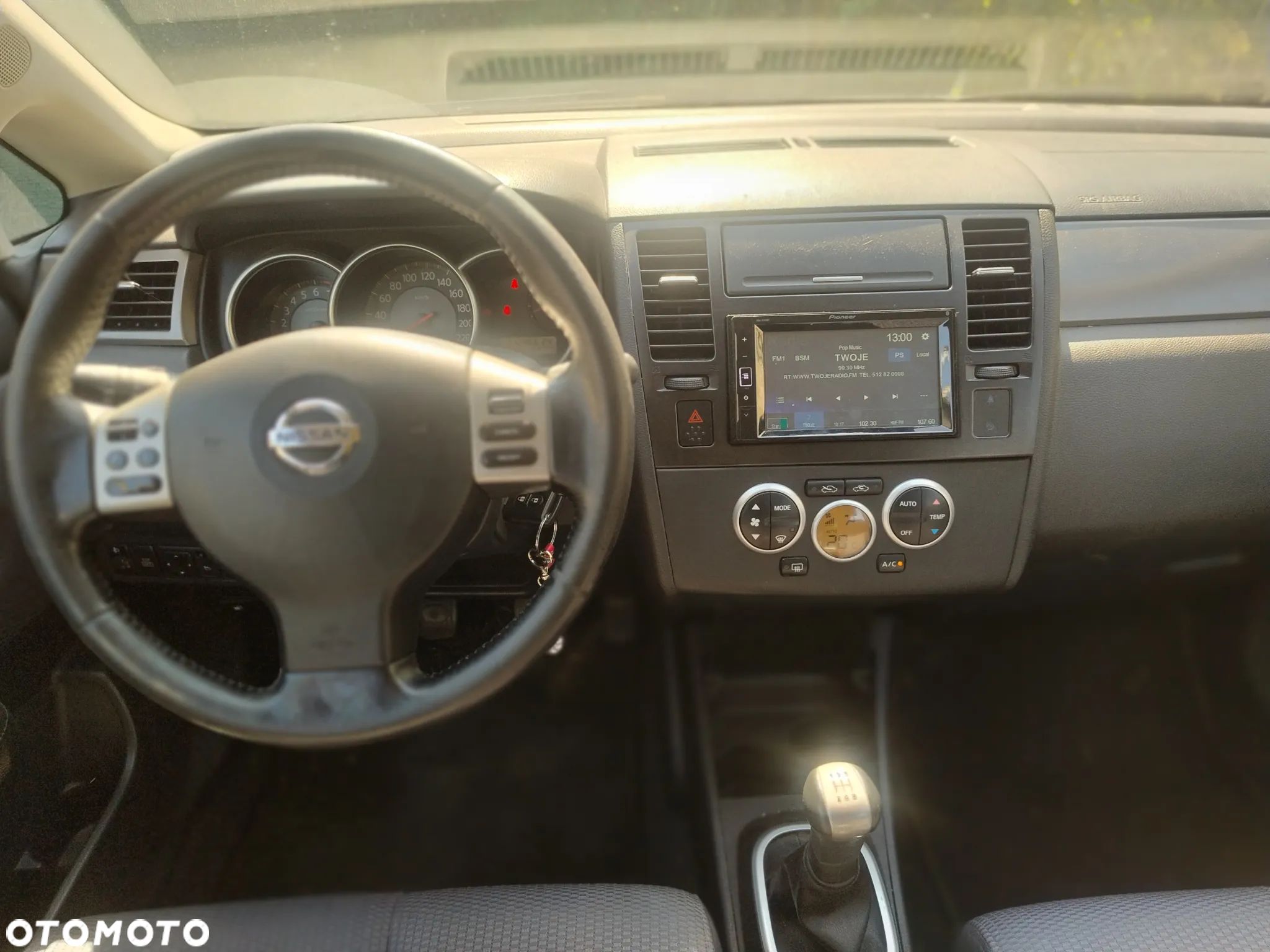 Nissan Tiida 1.6 Acenta - 1