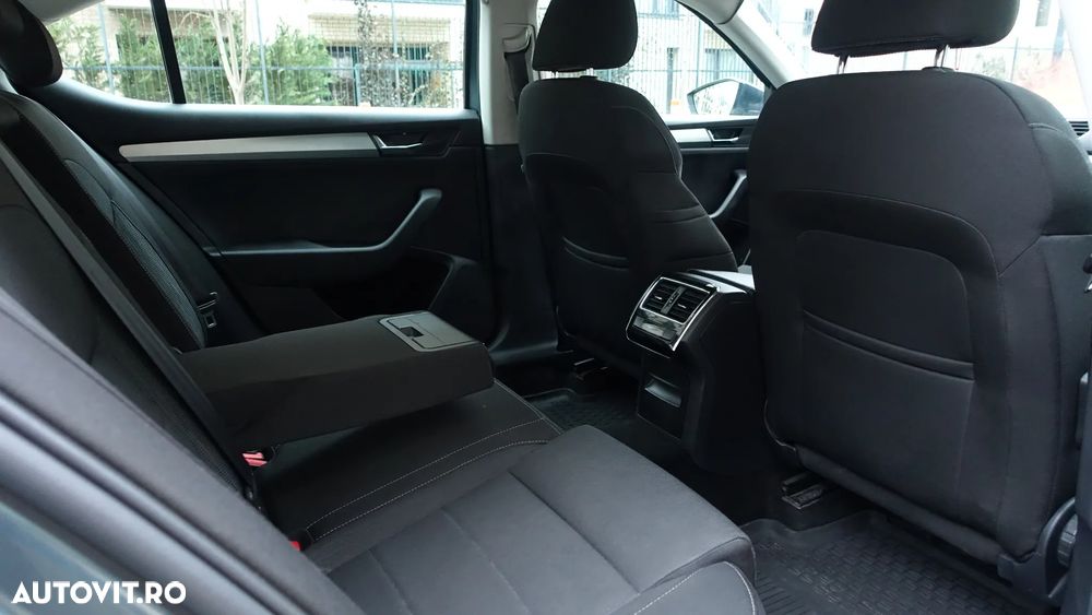Skoda Superb - 17
