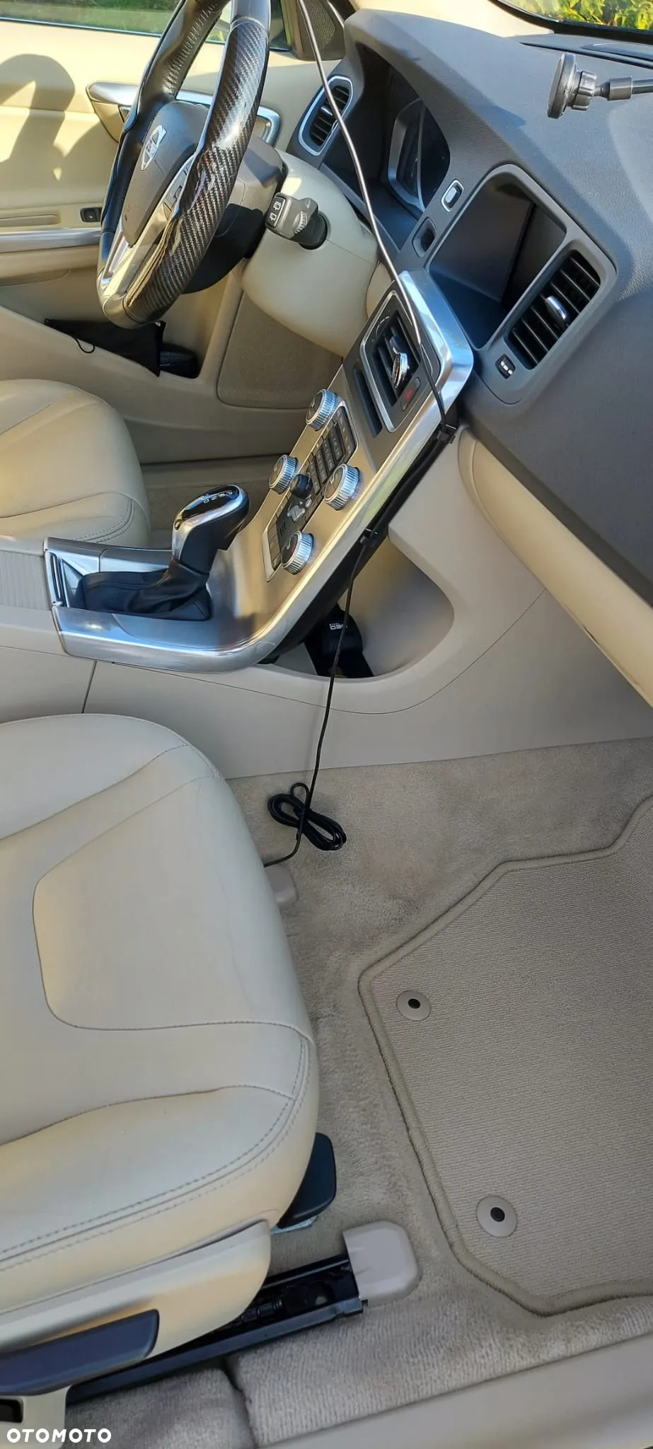 Volvo V60 - 23