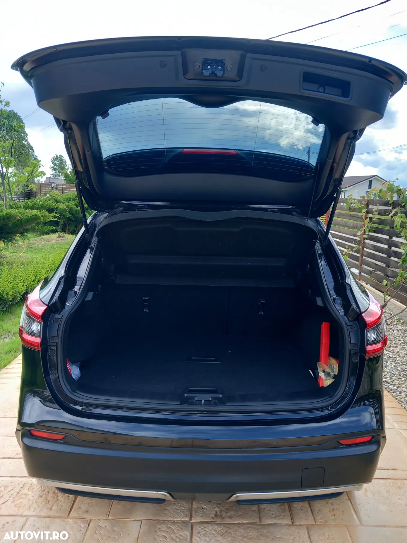 Nissan Qashqai 1.2 DIG-T TEKNA+ - 12