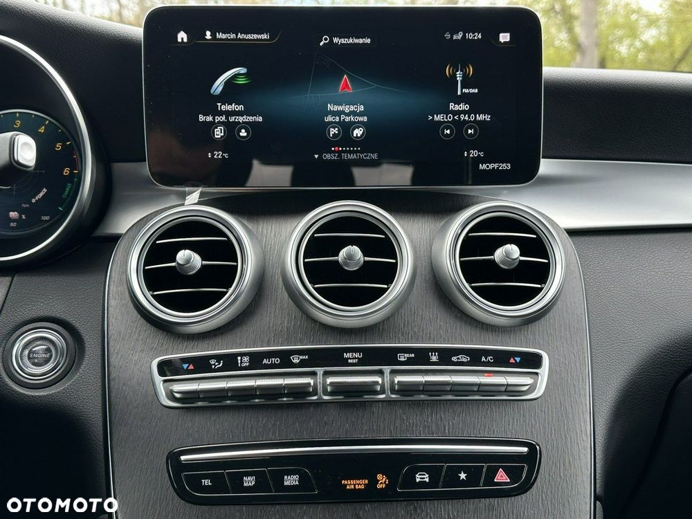 Mercedes-Benz GLC - 31