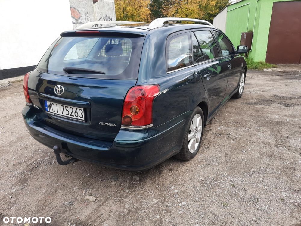 Toyota Avensis - 3