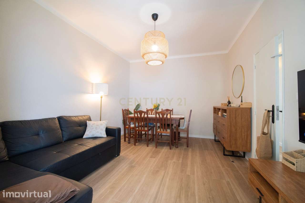 Moradia T2 Renovada, com 119 m² de Logradouro - Grande imagem: 4/25