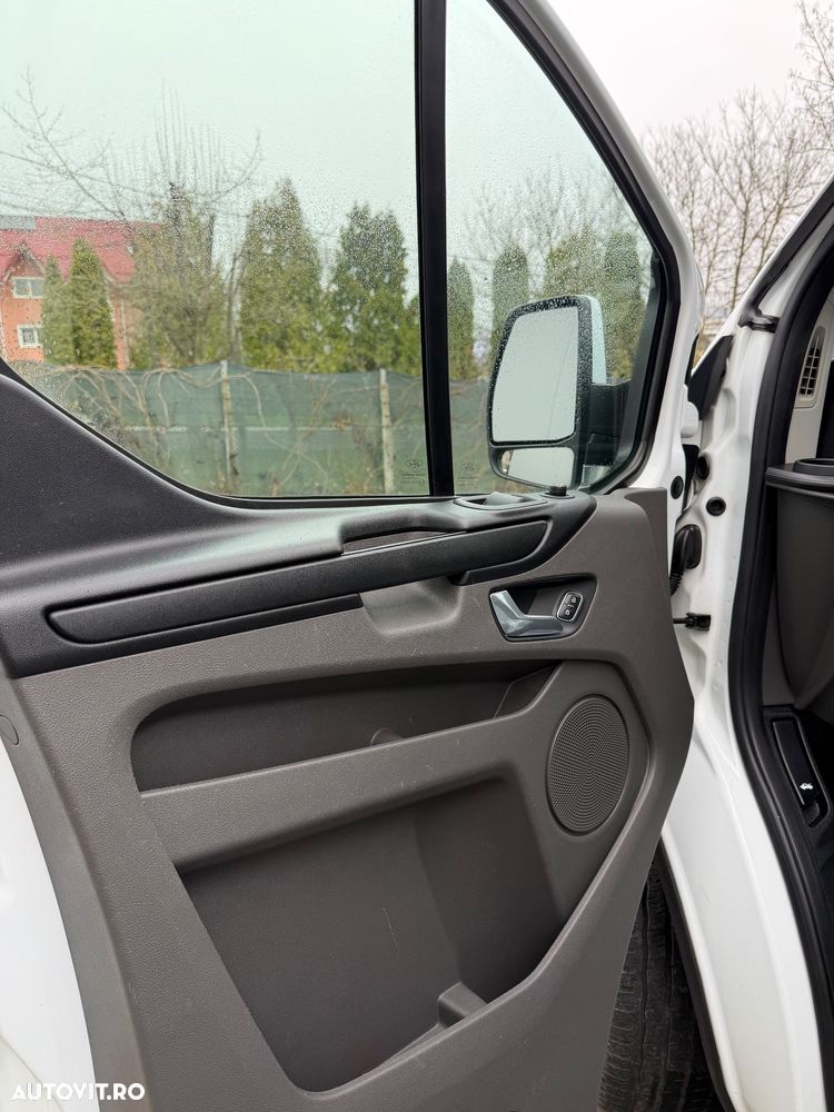 Ford Transit Custom Trend L320 - 11