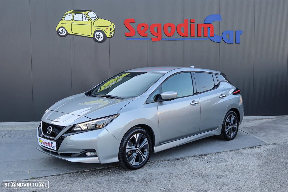 Nissan Leaf N-Connecta - 1
