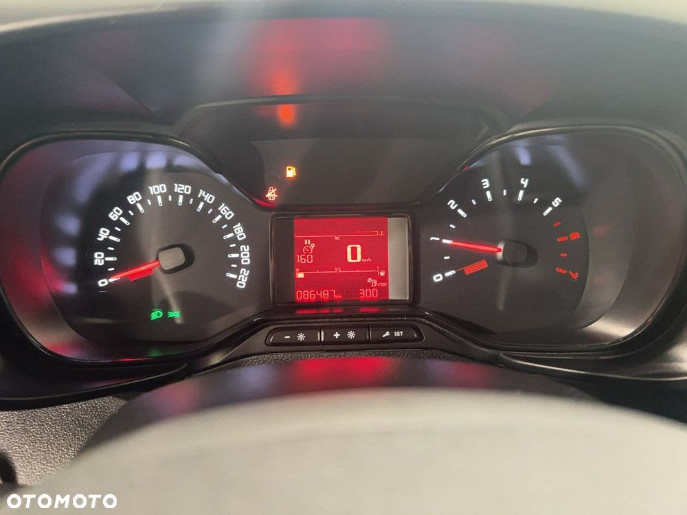 Toyota Proace City - 15