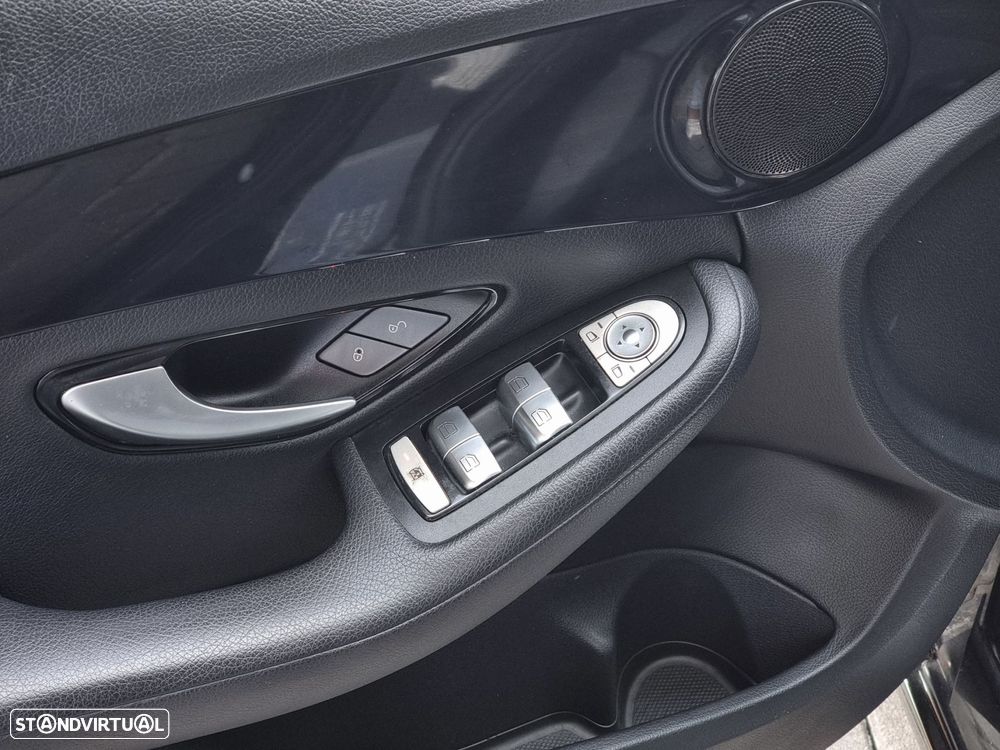 Mercedes-Benz C 180 d Exclusive - 12