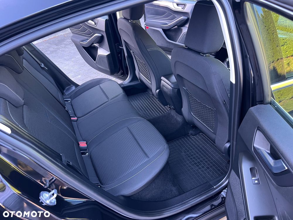 Ford Focus 1.0 EcoBoost Titanium Style - 28