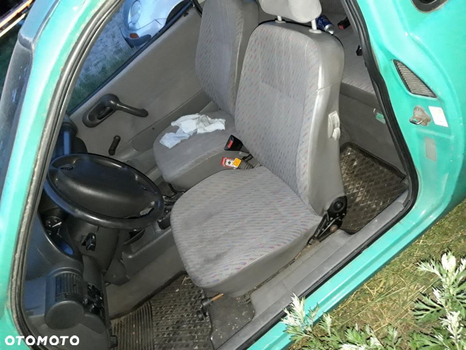 Części  Opel Corsa B 95r 1.2 33kW  Zielona - 4