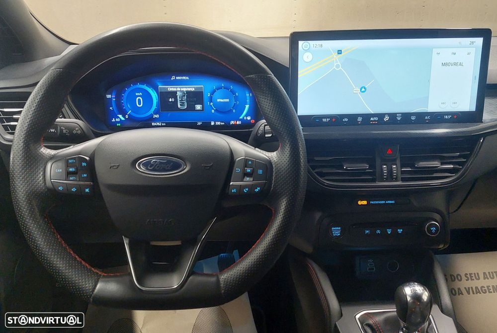 Ford Focus 1.0 EcoBoost MHEV ST-Line - 19