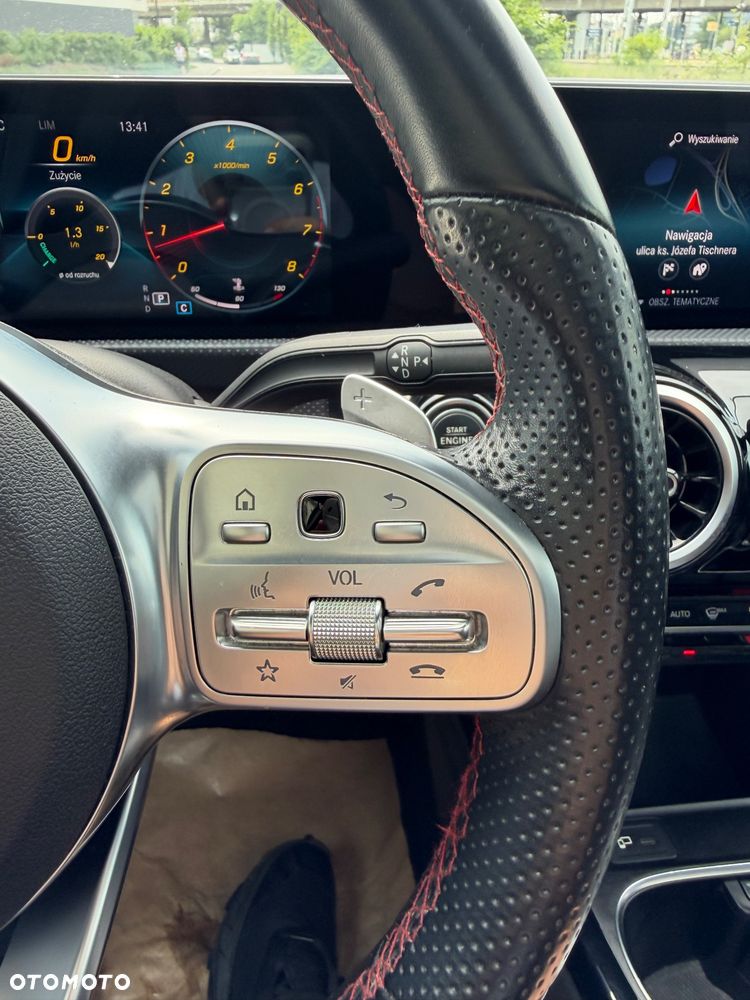 Mercedes-Benz Klasa A 250 7G-DCT AMG Line - 25