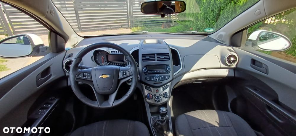 Chevrolet Aveo 1.4 LTZ - 5